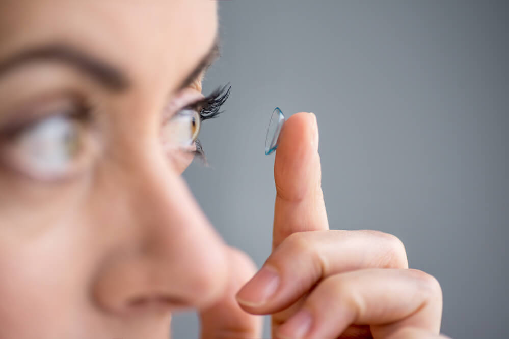Can Contact Lenses Melt in Your Eyes?