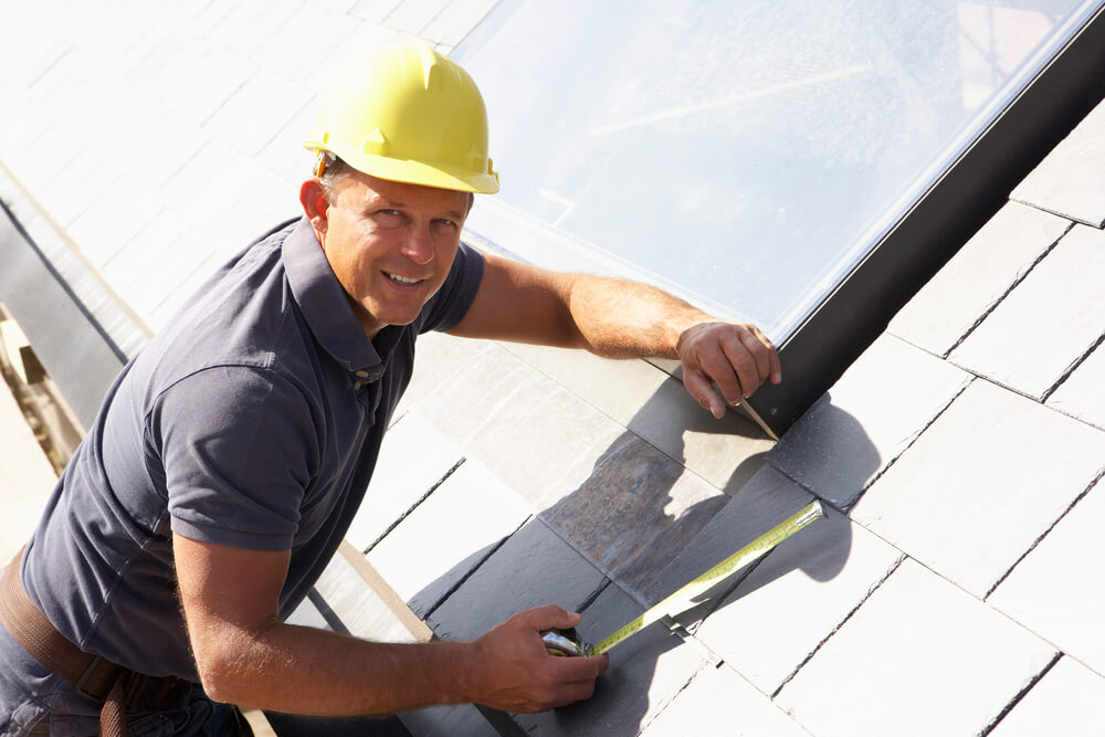 What is a Roof Contractor?